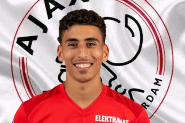 Younes Taha El Idrissi tekent bij Ajax — Een nieuw hoofdstuk in Amsterdam voor een rijzende ster