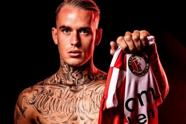 Rick Karsdorp Keert Terug naar De Kuip – Een Verhaal van Loyaliteit, Herstel en Onverwerkt Feyenoord-DNA