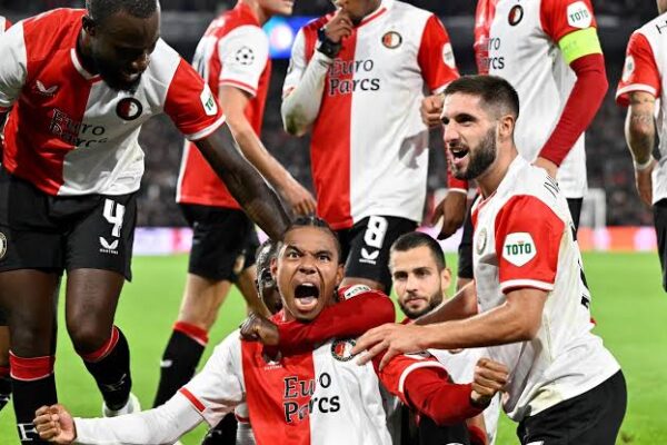 Niet te stoppen Feyenoord: Trots van Rotterdam herrijst sterker dan ooit…